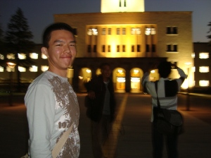 Me, in front of the main building of Tokyo Tech (just like they usually use this building as their treadmark ^^ )